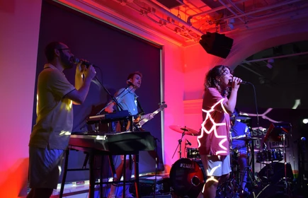 Uczniowie na koncercie