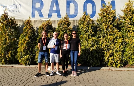 Grupowe zdjęcie po zawodach 