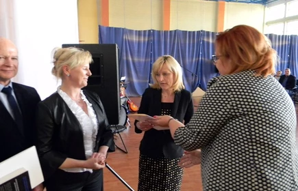 Pożegnanie absolwent&oacute;w - galeria 36