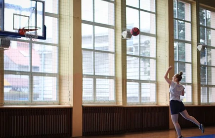 Reprezentacja klasy 3 B Mistrzem Szkoły  w koszykówce dziewcząt 2