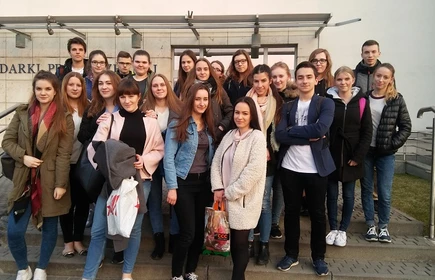 Zajęcia laboratoryjne prowadzone w ramach wsp&oacute;łpracy z  Wydziałem Chemii UJ 4